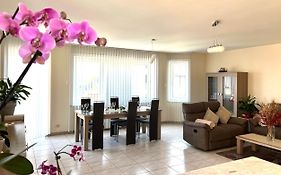 Lichtrijk&ruim appartement